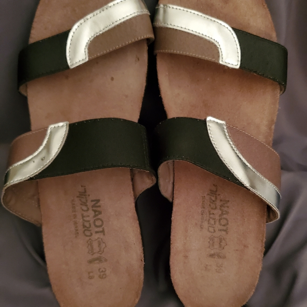 NWOB Naot Frankie Sandals sz 8